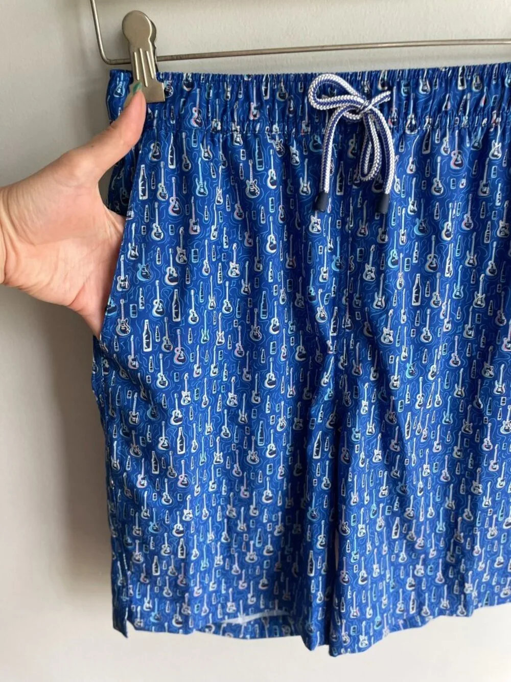 NWT Peter Millar - Men's Seaside Bottleneck Swim Trunk w/ Koozie - Size S​